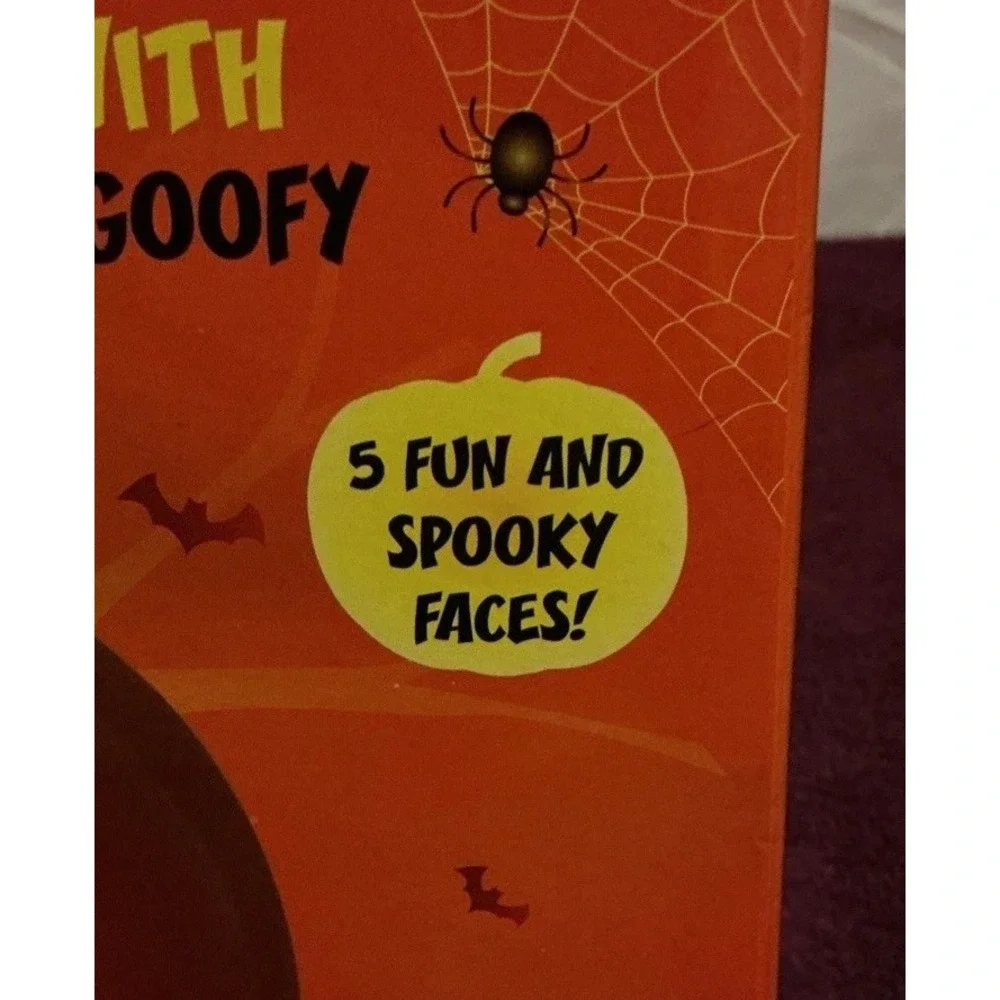 Animated Pumpkin‎ Music With 5 Fun And Spooky Faces Built-in Speakers LEDs NIB